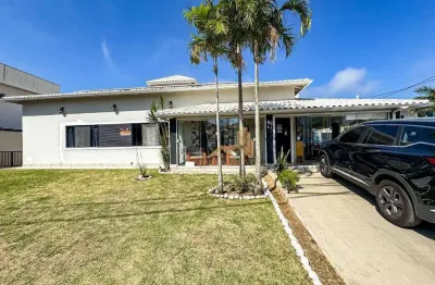 Casa com 3 dormitórios para alugar, 137 m² por r$ 7.500/mês - nova são pedro - são pedro da aldeia/rj