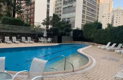 Apartamento em um dos prédios mais procurados na região de Higienópolis