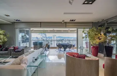 Apartamento de alto padrão para alugar na vila romana