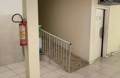 Barracão / galpão / depósito com 20 salas para alugar na avenida tancredo neves, 9888, centro, nova iguaçu por r$ 10.000