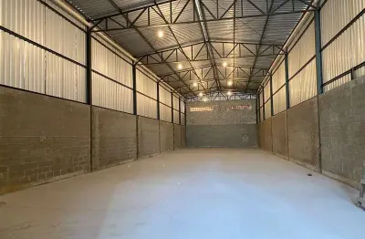 Barracão / galpão / depósito com 1 sala para alugar na rua paraopeba, sarapuí, duque de caxias por r$ 10.000