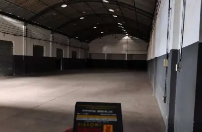 Barracão / galpão / depósito com 2 salas para alugar na avenida pelotas, 433, sarapuí, duque de caxias por r$ 15.000
