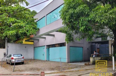 Loja de 140m² para alugar por r$7.000 + taxas - são francisco - niterói/rj