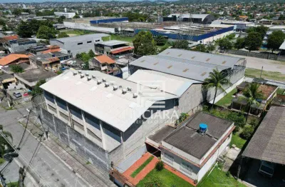 Galpão de 2.640m² com 2 galpões e um prédio de 3 andares  para alugar por r$18.000 + taxas - laranjal - são gonçalo/rj