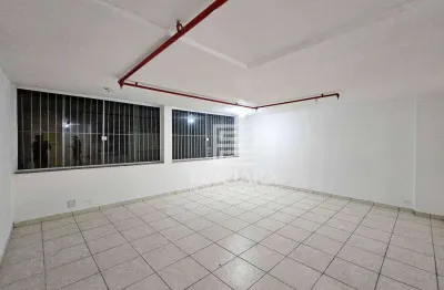 Sala de 44 m² na rua riachuelo - alugue por r$ 1.600/mês + taxas - rio de janeiro/rj