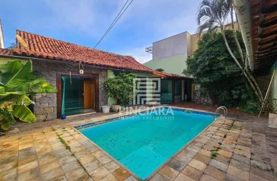 Casa de 300 m² com 4 quartos para alugar em itacoatiara - niterói/rj - alugue por r$ 12.000/mês  ou compre por r$ 3.200.000