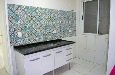 Casa à venda no condominio nova barueri com 2 dormitorios e 2 vagas de garagem e quintal