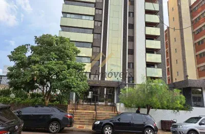Apartamento com 4 quartos à venda na Rua São Sebastião, Centro, São Carlos