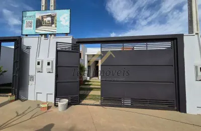 Casa com 2 quartos à venda na Rua Juliano Parolo, Jardim Hikare, São Carlos