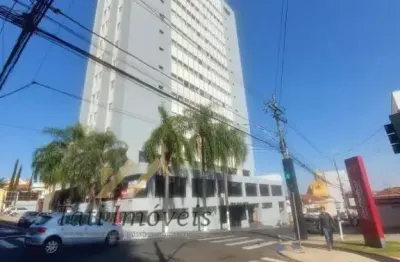 Apartamento com 3 quartos para alugar na Rua Episcopal, Centro, São Carlos