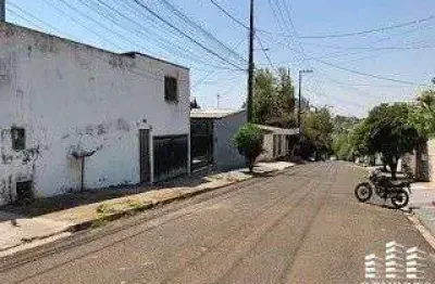 Casa com 3 quartos à venda na Rua Amélia Sanches Matheus, 265, Jardim Cambuci, Presidente Prudente