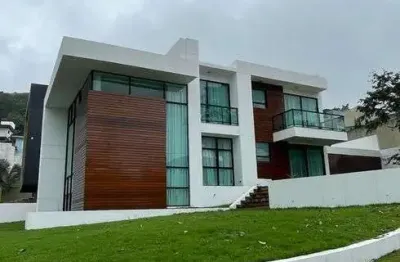 Casa de condomínio para venda possui 266 metros quadrados com 4 quartos em lagoa - macaé - rj