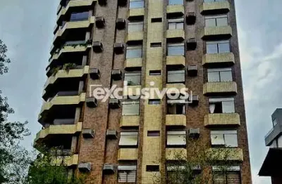 Luxo e conforto no coração de joinville - 1 suíte mais 2, 178m², vista privilegiada!