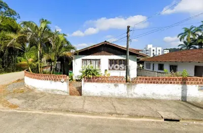 Terreno plano de esquina à venda no bairro nova brasília – joinville/sc