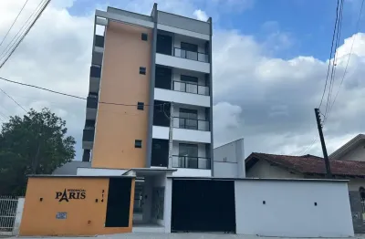 Apartamento com 2 quartos pronto pra morar no bairro Saguaçu