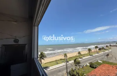 Apartamento 100% mobiliado frente mar na praia do Tabuleiro