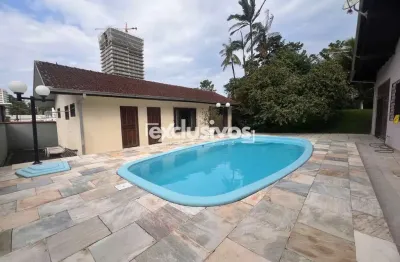 Casa mobiliada com pisicna em localização privilegiada na divisa do Atiradores/Anita Garibaldi em Joinville/SC