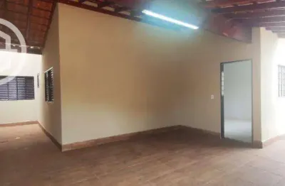 Casa com 3 dormitórios, 134 m² - venda por r$ 350.000,00 ou aluguel por r$ 1.700,00/mês - jardim anastácio - barretos/sp