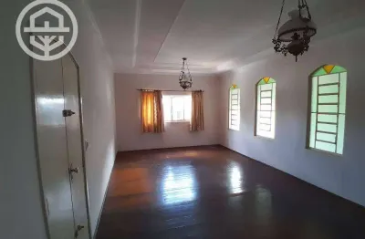 Casa com 3 dormitórios, 230 m² - venda por r$ 550.000,00 ou aluguel por r$ 3.700,00/mês - centro - barretos/sp
