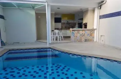 Casa com 3 quartos à venda em camboinhas, niterói , 250 m2 por r$ 1.980.000