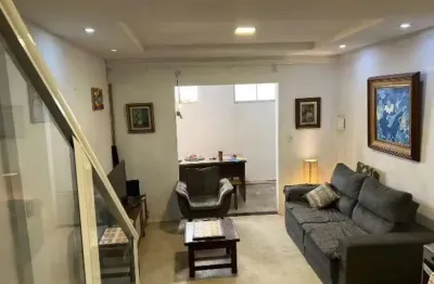 Casa com 2 quartos à venda em piratininga, niterói , 160 m2 por r$ 360.000