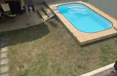 Casa com 3 quartos à venda em Piratininga, Niterói , 200 m2 por R$ 850.000