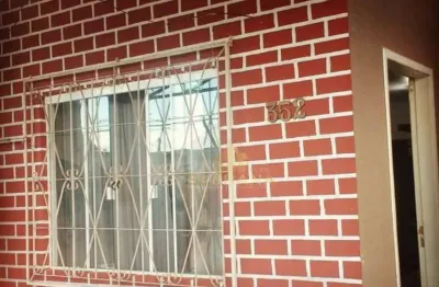 Casa com 2 quartos à venda na Rua Papagaios, Parque Morumbi III, Foz do Iguaçu