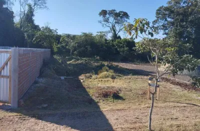 Terreno à venda no Parque dos Pioneiros, Foz do Iguaçu 
