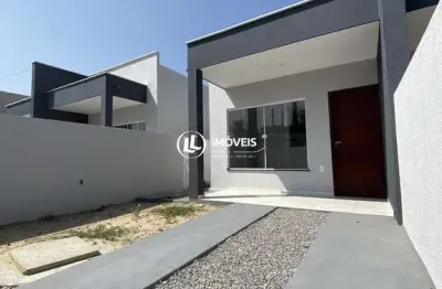Linda casa de 2 quartos com suíte á venda em parnamirim-rn.