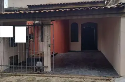Casa com 2 quartos à venda na Rua Augusto Vermelho Marques, 136, Vila Jardini, Sorocaba por R$ 350.000