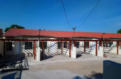 Casa em condomínio fechado com 2 quartos à venda na Rua Aparecida Levy, 975, Jardim J S Carvalho, Sorocaba por R$ 229.900