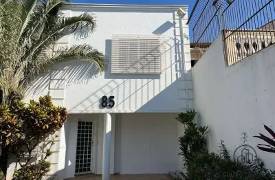 Casa comercial à venda na Rua Frei Galvão, 85, Vila Santana, Sorocaba por R$ 800.000