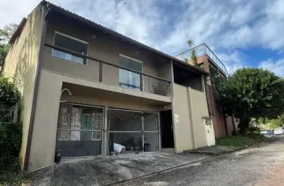 Casa com 2 quartos para alugar na rua 61, itaipu, niterói, 90 m2 por r$ 2.200