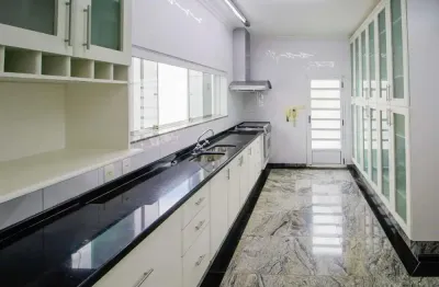 Casa à Venda, 419m, R$ 2.390.000 - 3 Suítes -  Condomínio Lago da Boa Vista - Sorocaba SP