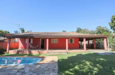 Chacara à venda - r$ 570.000 - 3 dorm. 1 suite - cond. residencial aquarius - araçoiaba sp