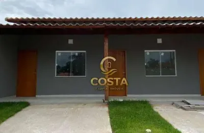 Casa com 2 dormitórios à venda, 60 m² por R$ 349.900,00 - São José do Imbassaí - Maricá/RJ