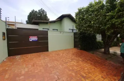 Casa de vila para venda em santa cruz com 3 quartos, sendo 3 suítes, 360m²