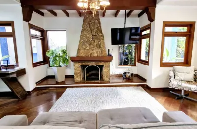 Casa no condomínio residencial da serra para venda com 3 quartos, sendo 1 suíte, 310m²