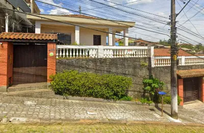 Casa de vila para venda em centro alto com 5 quartos, sendo 1 suíte, 412m²