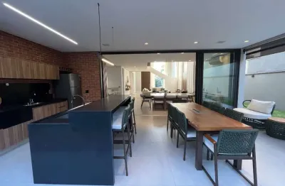Casa no condomínio burle marx para venda com 4 quartos, sendo 4 suítes, 349m²
