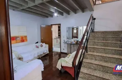 Casa tipo para venda em jardim da glória com 4 quartos, sendo 4 suítes, 336m²