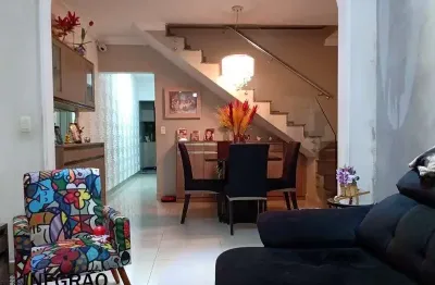 Casa com 4 quartos à venda na rua brigadeiro amílcar veloso pederneiras, jardim botucatu, são paulo, 126 m2 por r$ 900.000