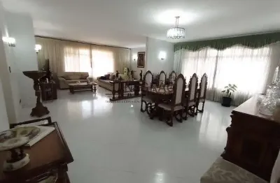 Casa com 3 quartos à venda na rua antônio calandriello, vila moinho velho, são paulo, 209 m2 por r$ 2.040.000