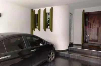 Casa com 3 quartos à venda na Rua Luís da Silva Correia, 218, Jardim Santa Cruz, São Paulo