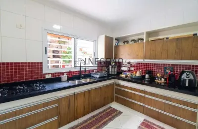 Casa à venda em são paulo-sp, bairro saúde: 3 quartos, 3 suítes, 2 salas, 4 banheiros, 4 vagas de garagem, 120m²