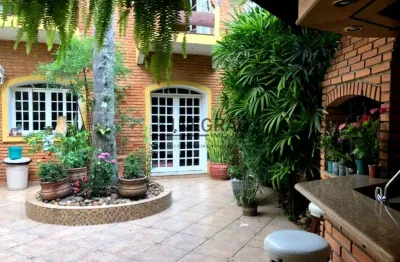Linda casa à venda em são paulo-sp, jardim saúde: 3 quartos, 1 suíte, 2 salas, 6 banheiros, 3 vagas, 280m²!