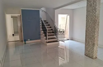 Casa com 3 quartos à venda na rua ítalo brasil portieri, jardim santa cruz, são paulo, 210 m2 por r$ 960.000
