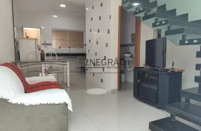 Casa em condomínio fechado com 2 quartos à venda na avenida ângelo perino, balneário maracanã, praia grande, 53 m2 por r$ 300.000