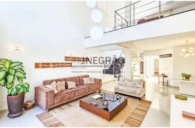 Imperdível casaterrea  à venda  jardim da saúde: 4 quartos, 2 suítes, 3 salas, 5 banheiros, 5 vagas, 238m²!