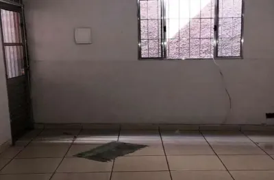Aluguel de casa compacta no jardim maria estela, são paulo-sp: 1 quarto, 1 sala, 1 banheiro, 40m².